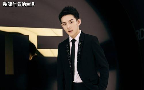 王大锤爆料巨星是谁呀视频,巨星身份大曝光！