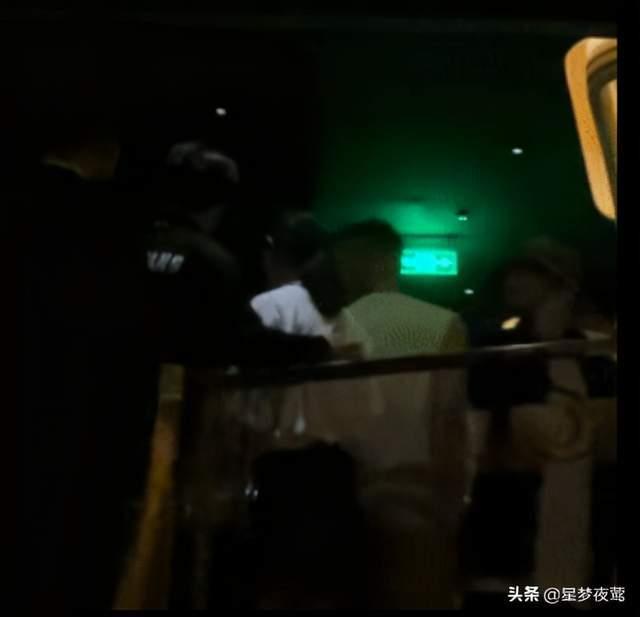 王嘉尔被网红爆料视频,王嘉尔被网红爆料视频引发热议